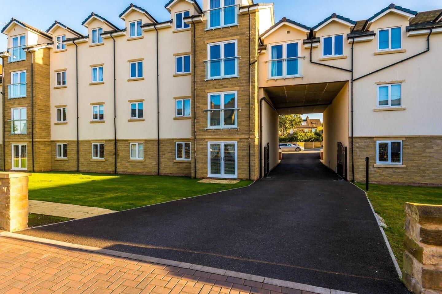 Stunning 2Bedroom 2Bathroom Apt With Parking Space Sheffield Bagian luar foto