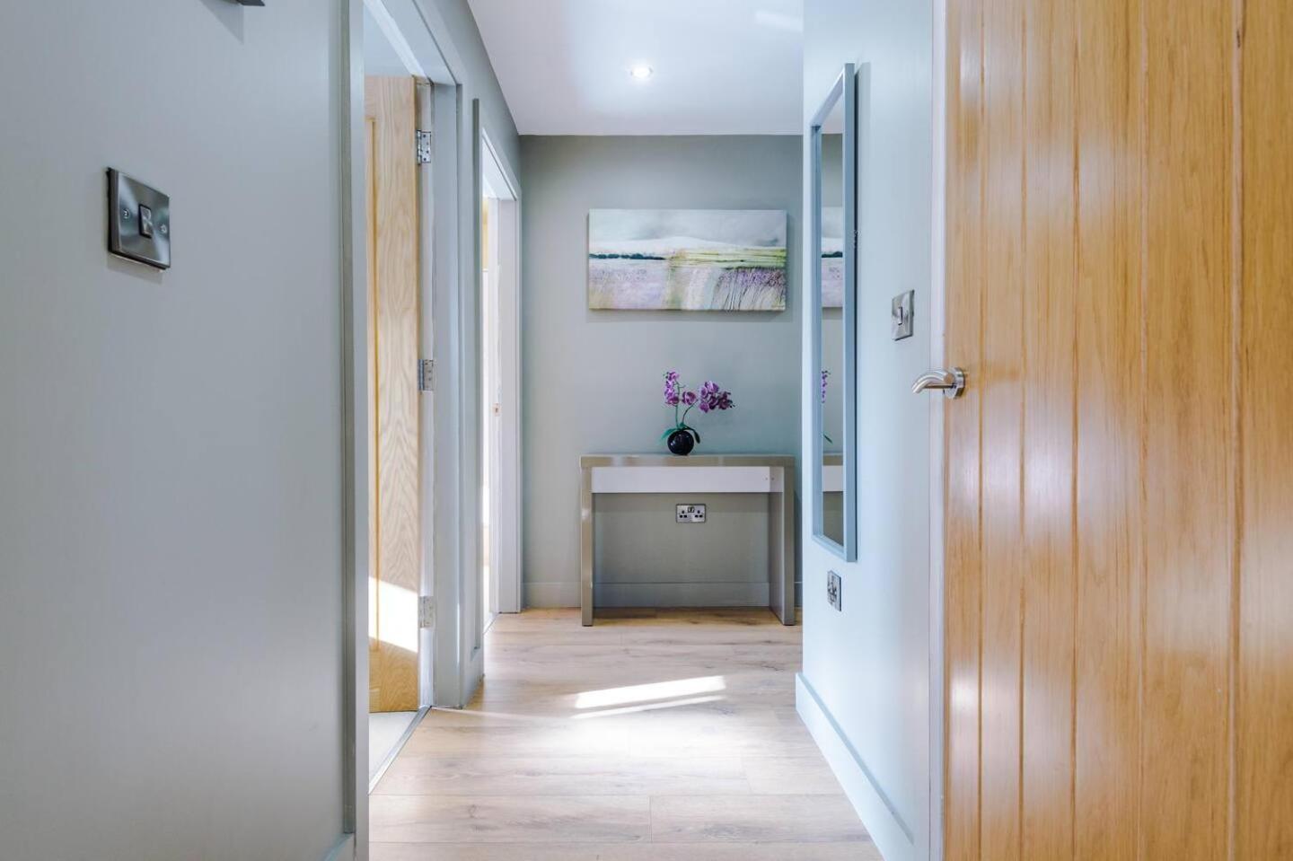 Stunning 2Bedroom 2Bathroom Apt With Parking Space Sheffield Bagian luar foto